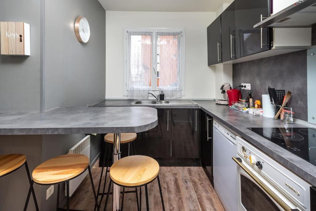 Duplex Cosy Et Contemporain Avec Parking Prive Apartment Amiens Exterior photo